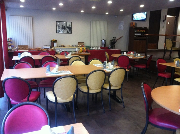 Imagen del bar/restaurante del Hotel Chris'tel. Foto 6