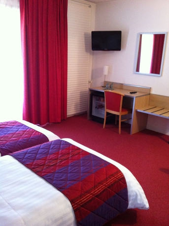 Imagen de la habitación del Hotel Chris'tel. Foto 9