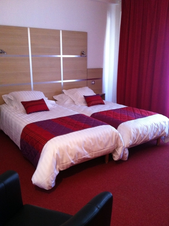 Imagen de la habitación del Hotel Chris'tel. Foto 12