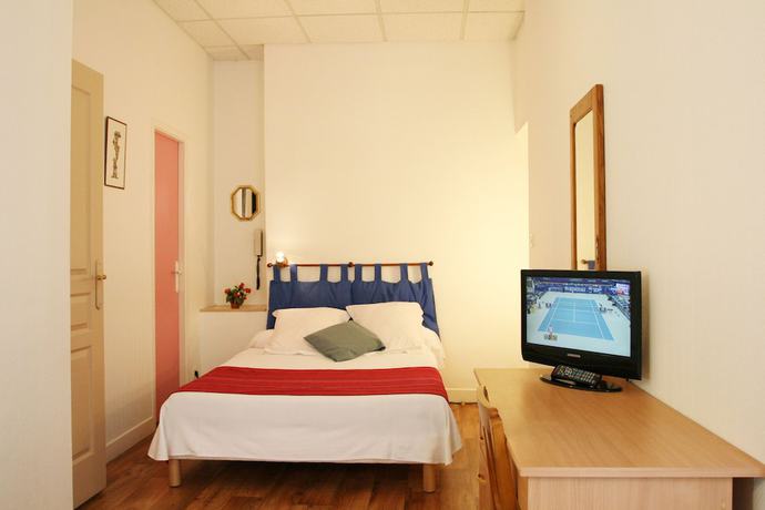 Imagen de la habitación del Hotel Christian, Cauterets. Foto 13