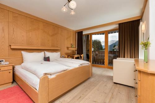 Imagen de la habitación del Hotel Christian, Corvara In Badia. Foto 7