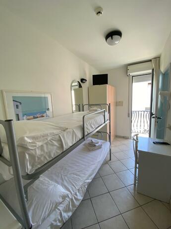 Imagen general del Hotel Christian Ideale Per Famiglie. Foto 61