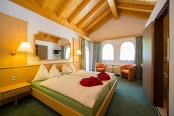 Imagen de la habitación del Hotel Christiania Saas Almagell. Foto 2