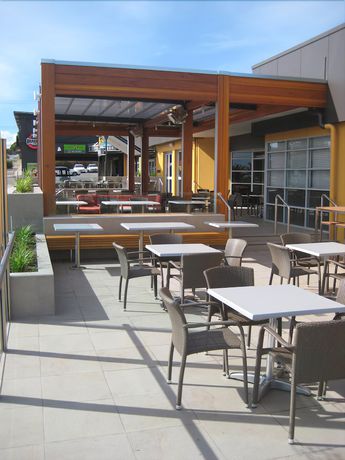 Imagen del bar/restaurante del Hotel Christies Beach. Foto 4