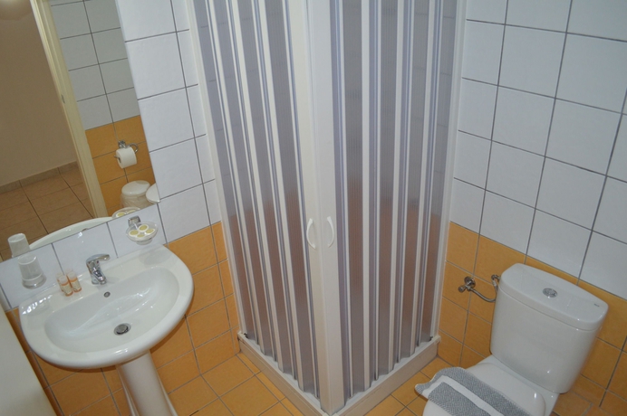 Imagen de la habitación del Hotel Christina Beach. Foto 12