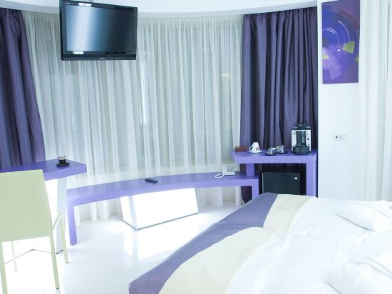 Imagen de la habitación del Hotel Christina, Bucarest. Foto 5