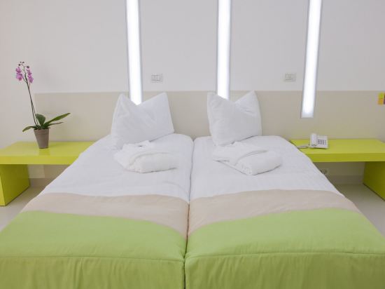 Imagen de la habitación del Hotel Christina, Bucarest. Foto 6