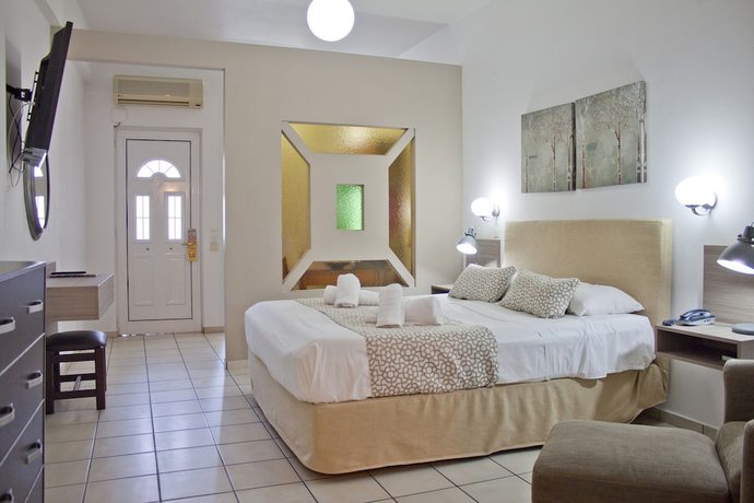 Imagen de la habitación del Hotel Christina, Chania. Foto 14
