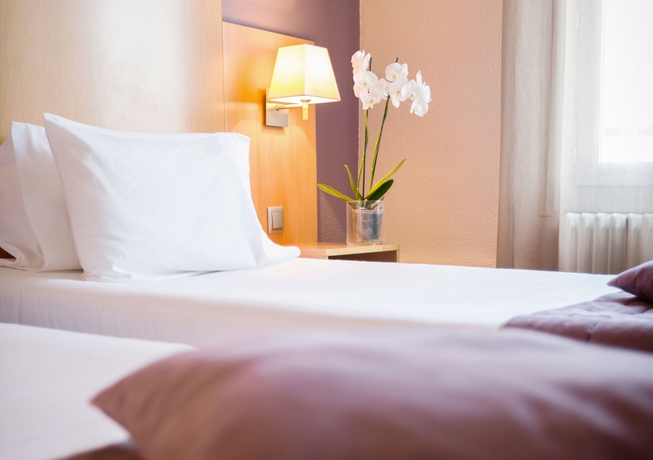 Imagen de la habitación del Hotel Christina Lourdes. Foto 5