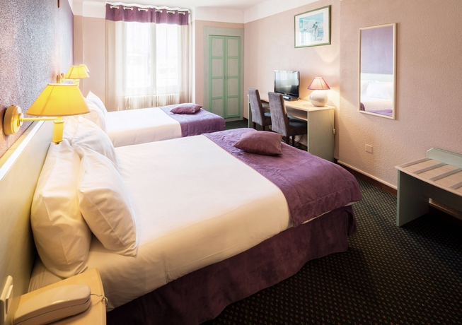 Imagen de la habitación del Hotel Christina Lourdes. Foto 12