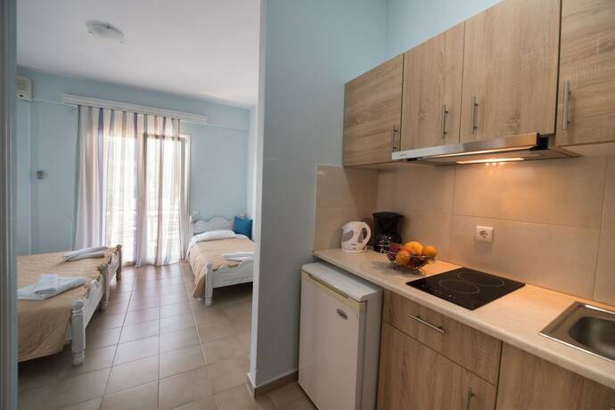 Imagen general del Hotel Christina Studios. Foto 4