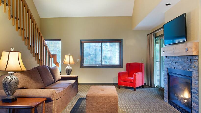 Imagen general del Hotel Christmas Mountain Campground. Foto 10