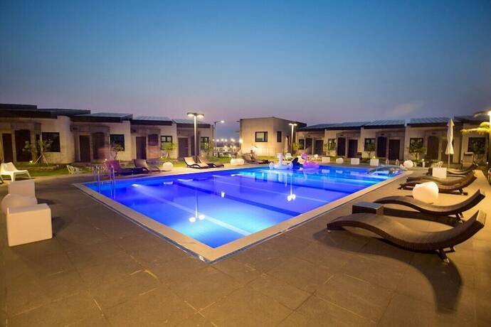 Imagen general del Hotel Christmas Resort. Foto 15