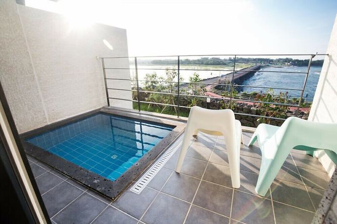 Imagen de la habitación del Hotel Christmas Resort. Foto 22