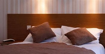 Imagen de la habitación del Hotel Christol. Foto 2