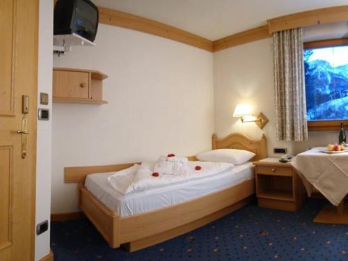 Imagen de la habitación del Hotel Christoph. Foto 5