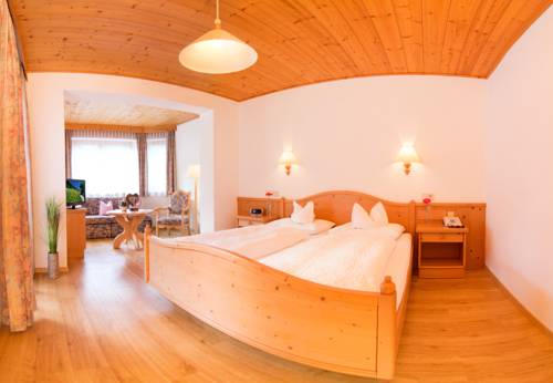 Imagen de la habitación del Hotel Christoph, NEUSTIFT IM STUBAITAL . Foto 6