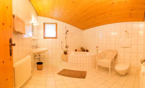 Imagen de la habitación del Hotel Christoph, NEUSTIFT IM STUBAITAL . Foto 9