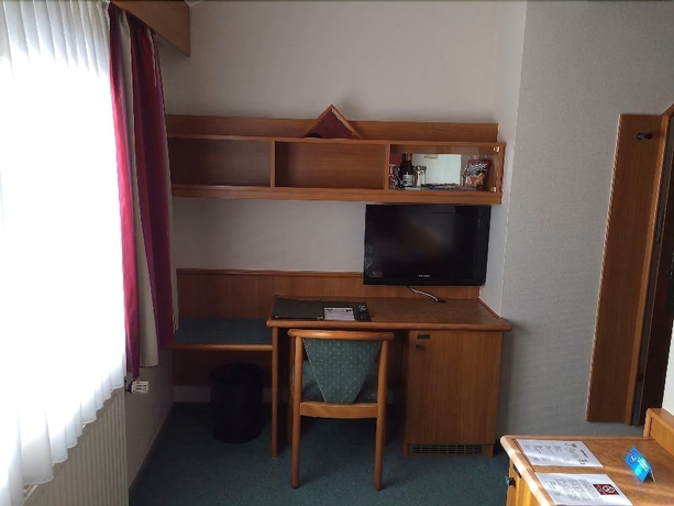 Imagen de la habitación del Hotel Christophe Colomb, Luxemburgo Ciudad. Foto 2