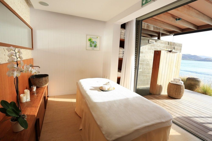 Imagen de la piscina del Hotel Christopher. Foto 10