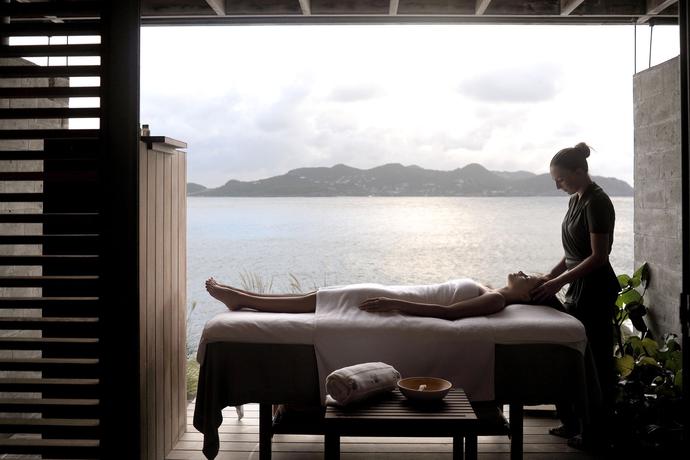 Imagen de la piscina del Hotel Christopher. Foto 11