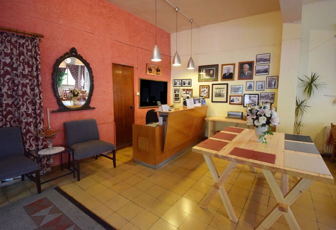 Imagen de los interiores del Hotel Christys Palace. Foto 17