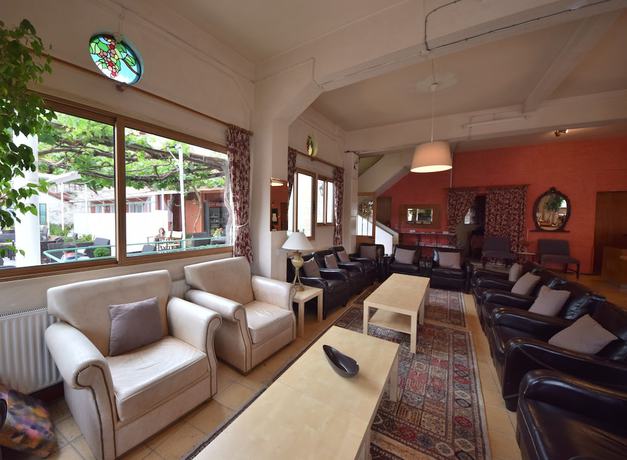 Imagen de los interiores del Hotel Christys Palace. Foto 19
