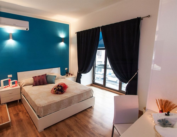 Imagen de la habitación del Hotel Chroma Octho. Foto 6