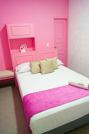 Imagen general del Hotel Chromatic. Foto 17