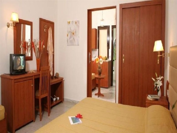 Imagen general del Hotel Chrousso Village. Foto 7