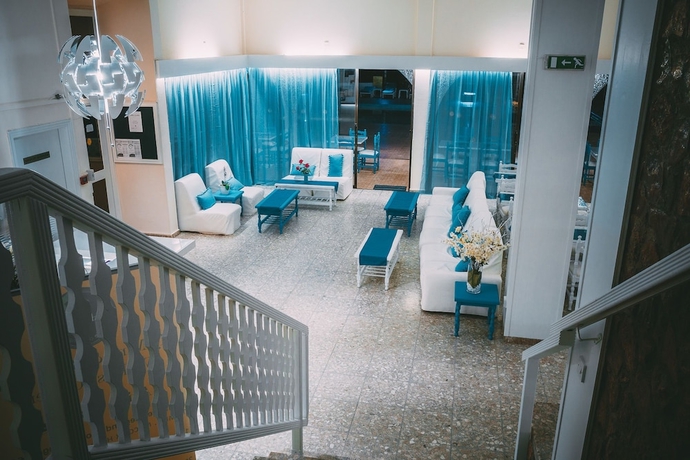 Imagen de los interiores del Hotel Chrysland. Foto 19