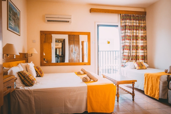 Imagen de la habitación del Hotel Chrysland. Foto 14