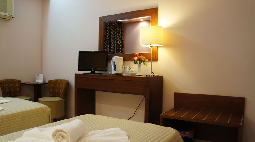 Imagen de la habitación del Hotel Chryssi Akti, Mpatsi. Foto 7