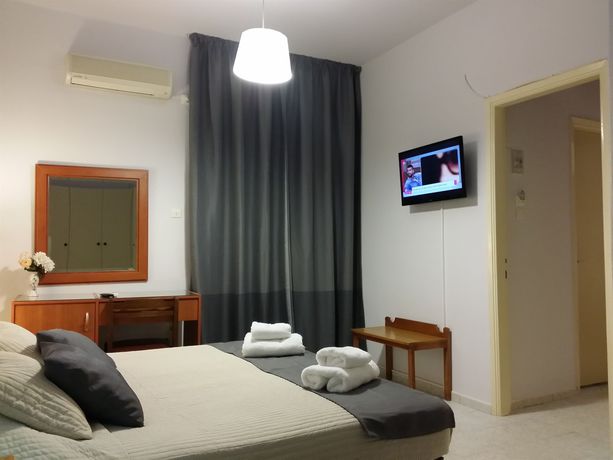Imagen de la habitación del Hotel Chryssi Akti, Mpatsi. Foto 10