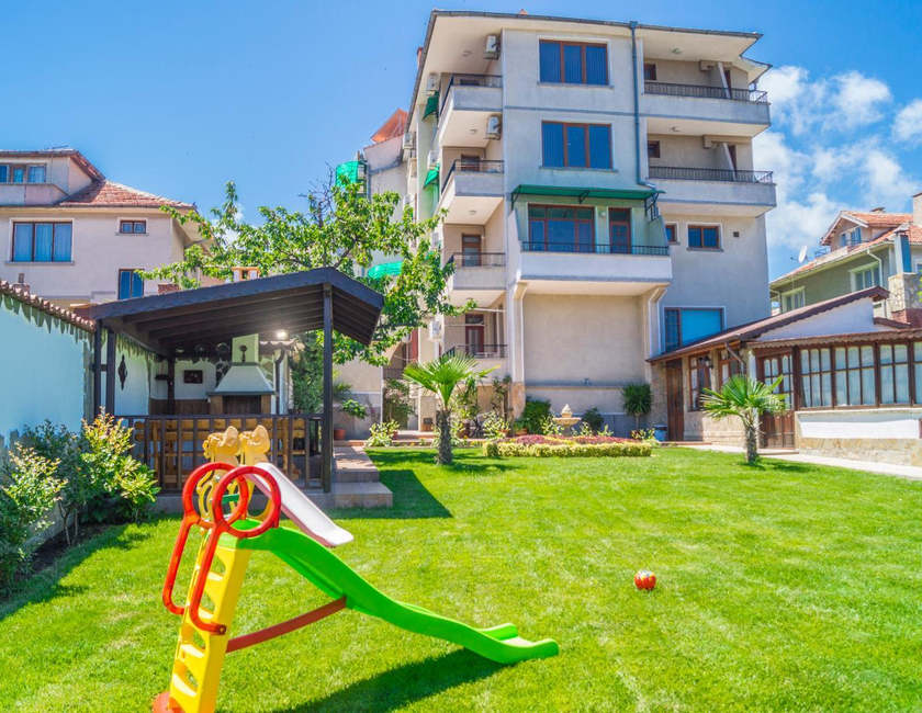 Imagen general del Hotel Chrystal Guest House. Foto 1