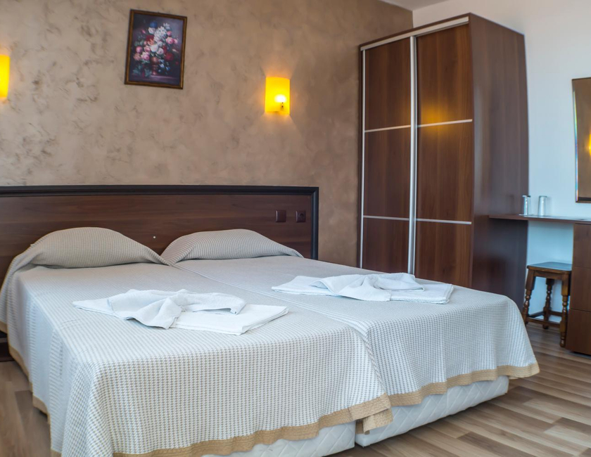 Imagen general del Hotel Chrystal Guest House. Foto 6