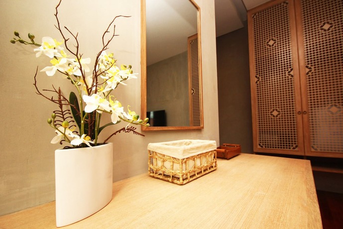 Imagen de la habitación del Hotel Chu, Chiang Mai. Foto 11