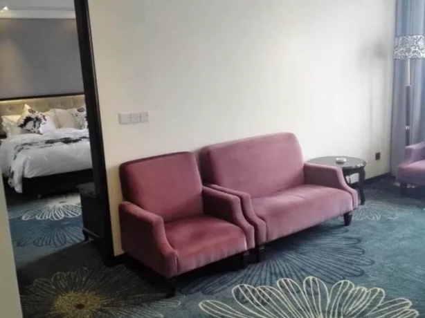 Imagen de la habitación del Hotel Chu Tian Yin Xing. Foto 7