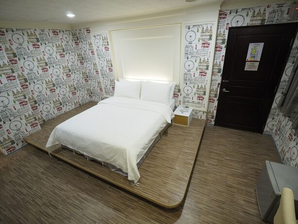 Imagen de la habitación del Hotel Chuan Lai. Foto 15
