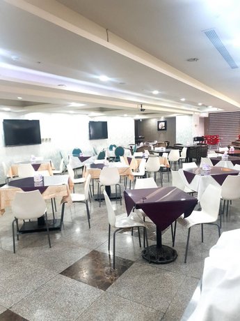 Imagen del bar/restaurante del Hotel Chuanfu. Foto 3