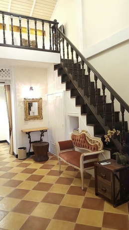 Imagen de los interiores del Hotel Chuchai Buri Sri Amphawa. Foto 14