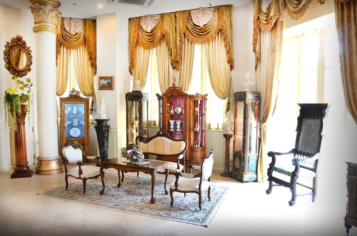 Imagen de los interiores del Hotel Chuchai Buri Sri Amphawa. Foto 18