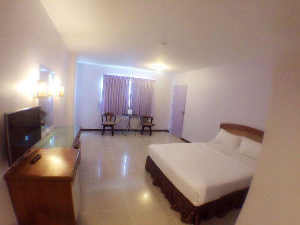 Imagen de la habitación del Hotel Chudchada Place Hat Yai. Foto 8