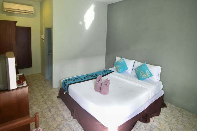 Imagen de la habitación del Hotel Chum Phae Lagoon Resort. Foto 16