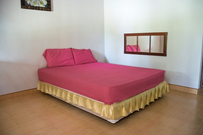 Imagen de la habitación del Hotel Chum Phae Lagoon Resort. Foto 18