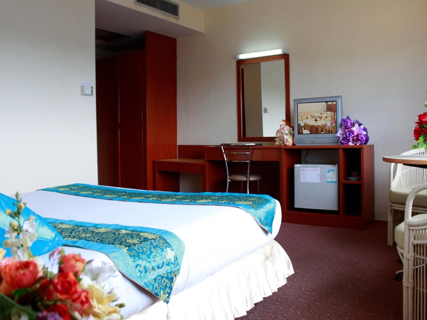 Imagen de la habitación del Hotel Chumphon Gardens. Foto 2
