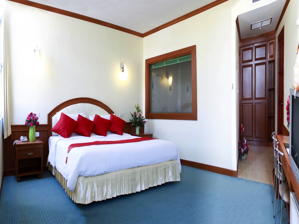 Imagen de la habitación del Hotel Chumphon Gardens. Foto 4