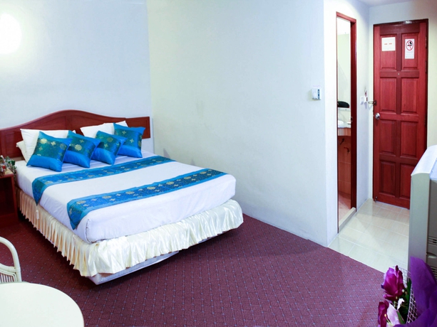 Imagen de la habitación del Hotel Chumphon Gardens. Foto 7