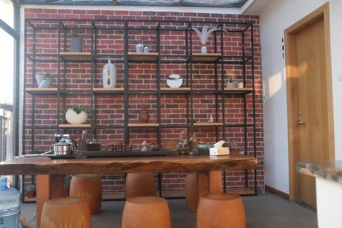 Imagen de los interiores del Hotel Chunan Qishe Botique Guest House. Foto 4