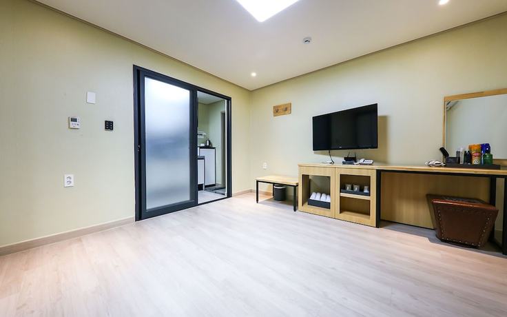 Imagen de la habitación del Hotel Chungju May. Foto 5